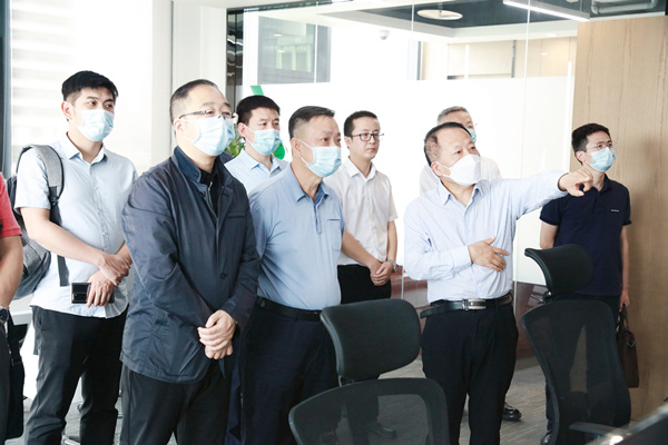 海南省政协副主席、民进海南省委会主委史贻云到秦创原pp电子集团立异中心调研